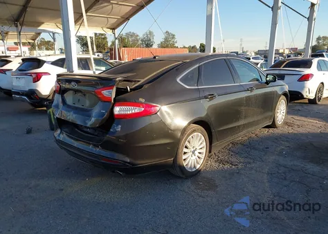 2015 Ford Fusion Hybrid Se из США, поврежденный, VIN 3FA6P0LU1FR160973